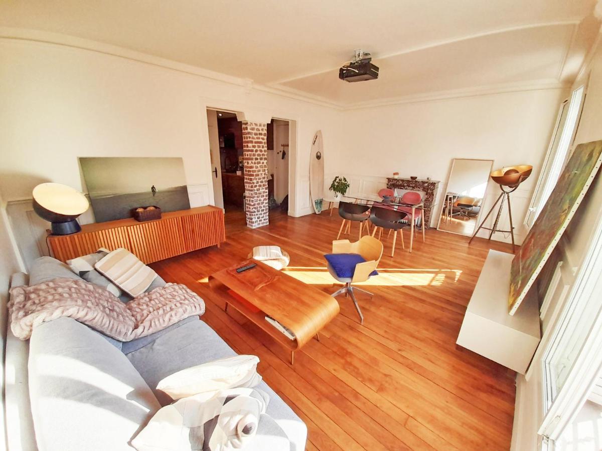 Апартаменты Tres Beau 2P Avec Vaste Sejour Ensoleille - A 50 M Du Metro Du Marche Et De La Mairie Клиши Экстерьер фото